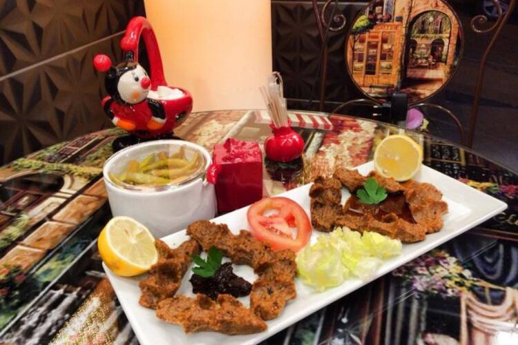 Kasikci Dede Cig Kofte Taksim Istanbul